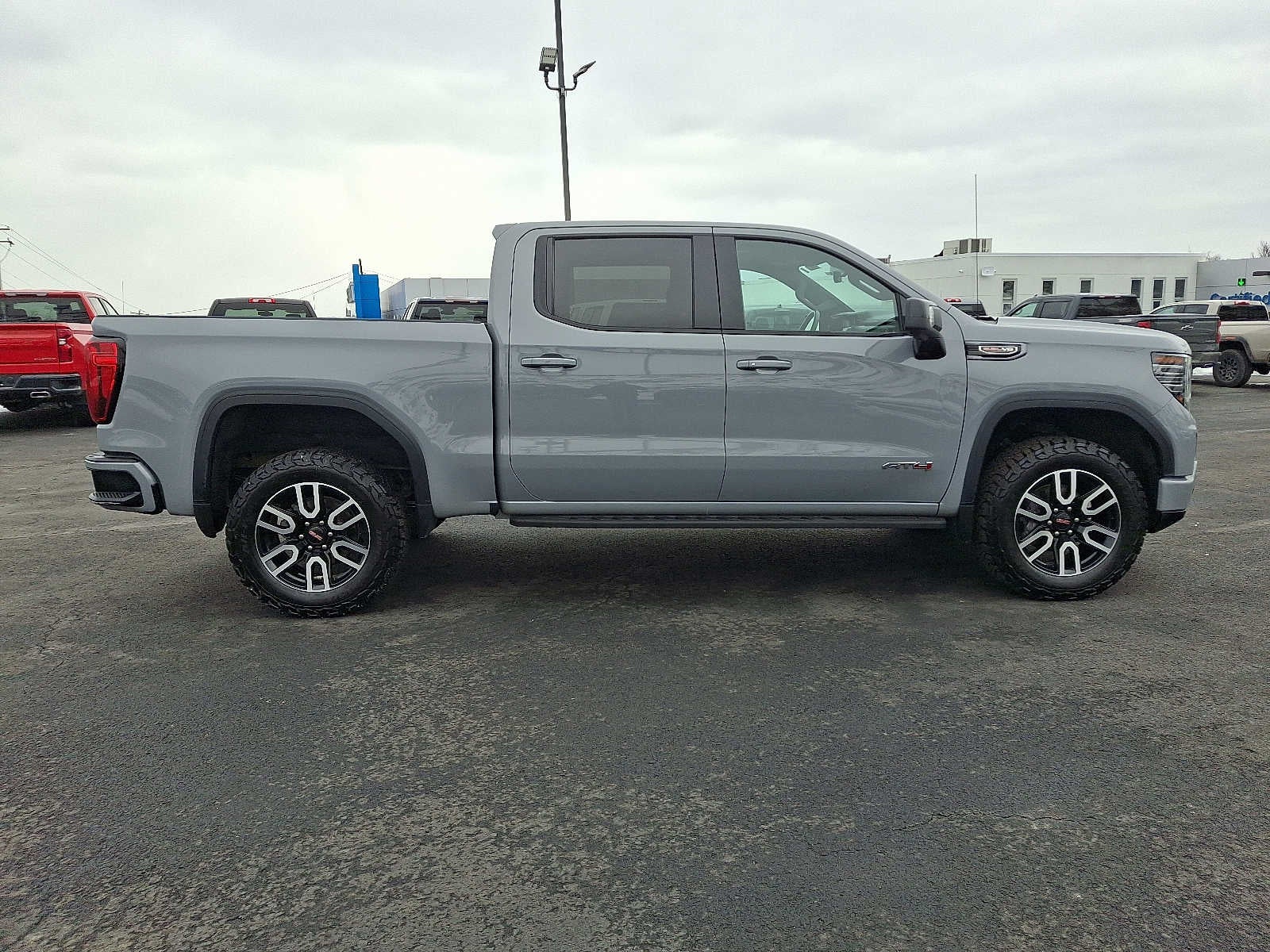 2024 GMC Sierra 1500 AT4