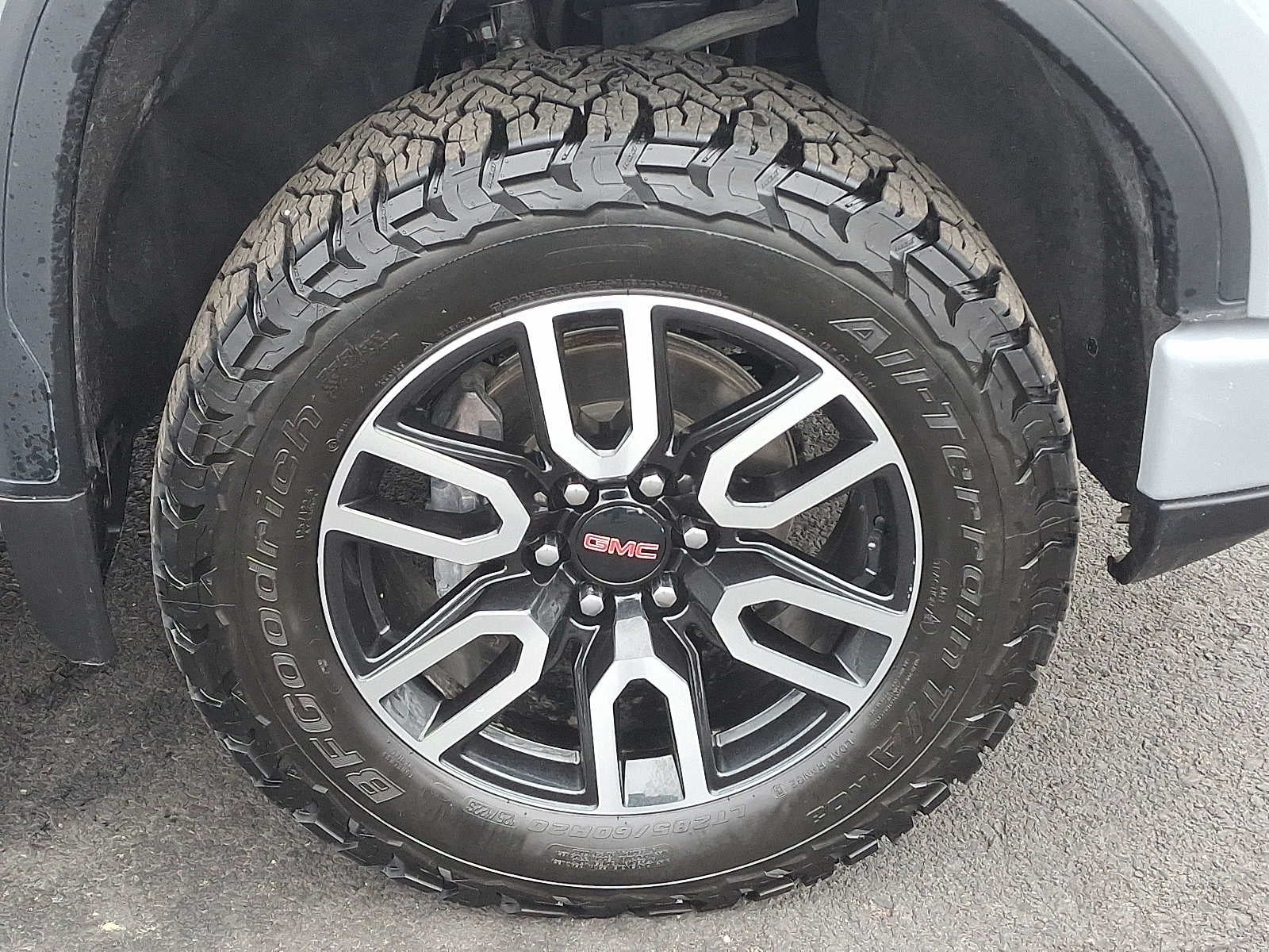 2024 GMC Sierra 1500 AT4