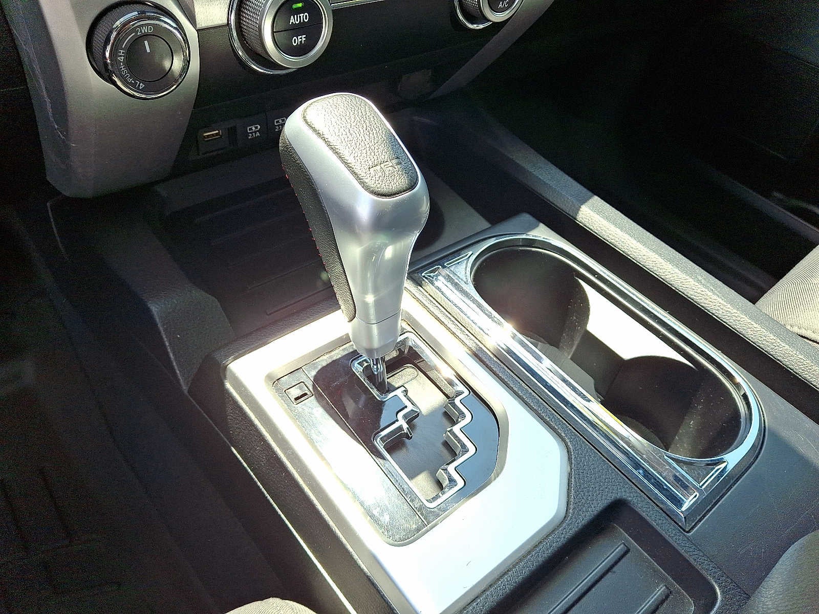 2021 Toyota Tundra 4WD SR5