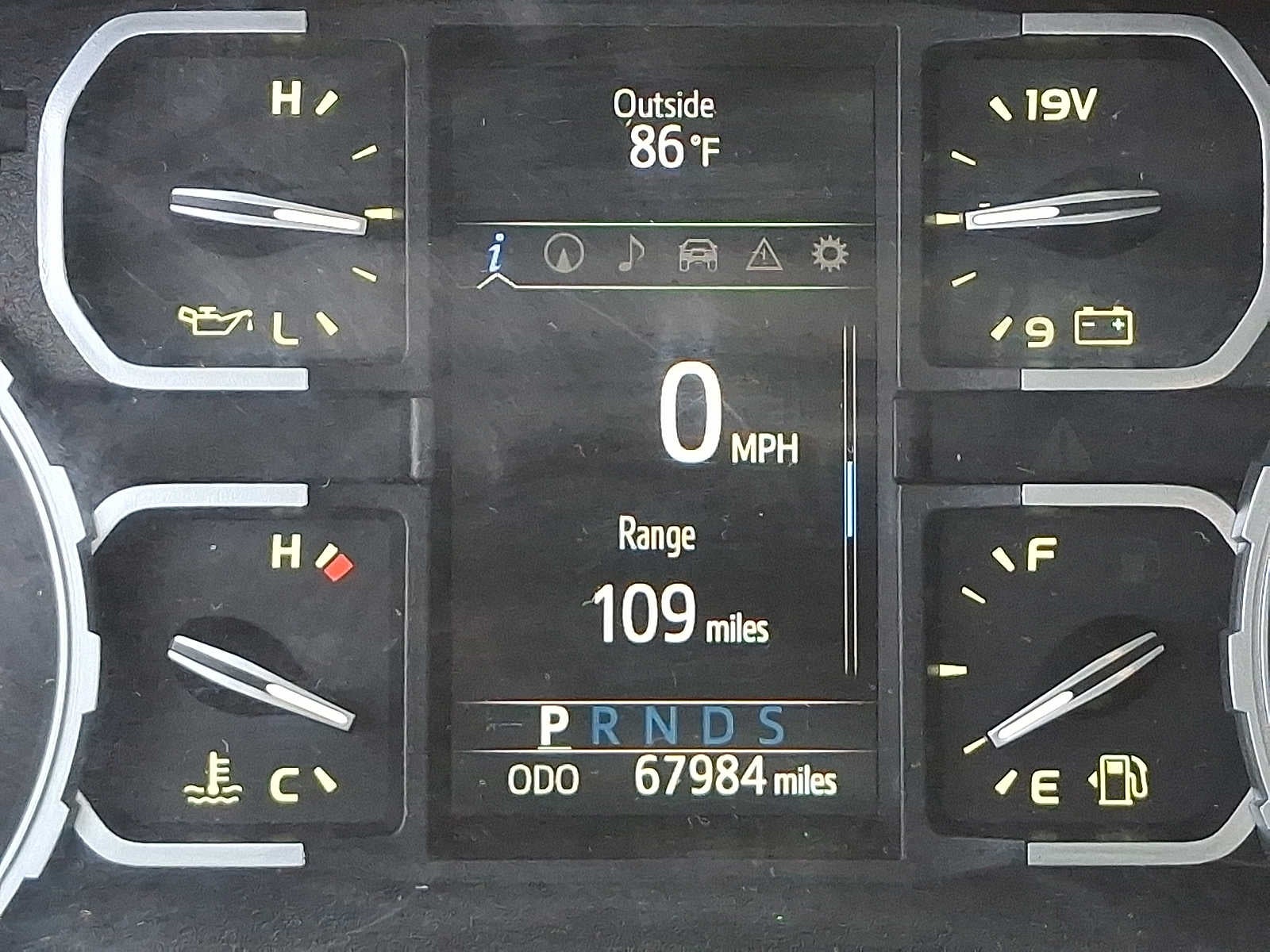 2021 Toyota Tundra 4WD SR5