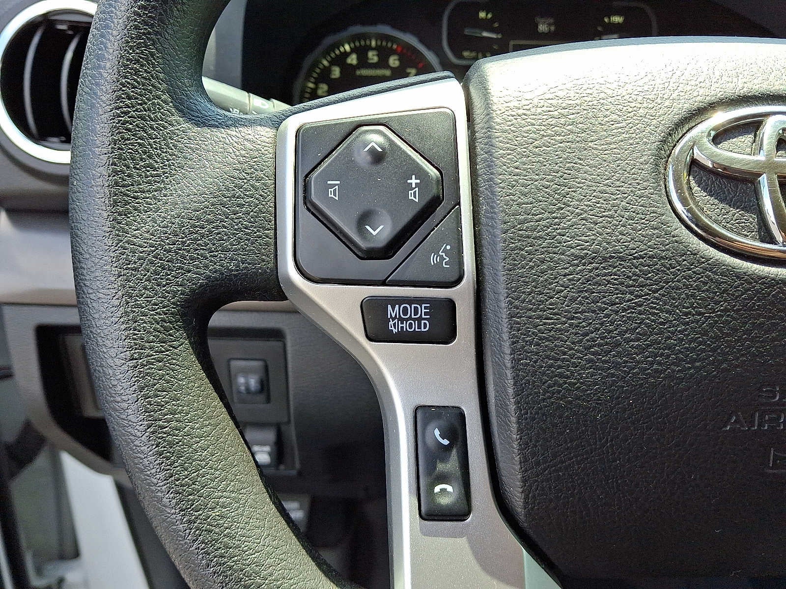 2021 Toyota Tundra 4WD SR5