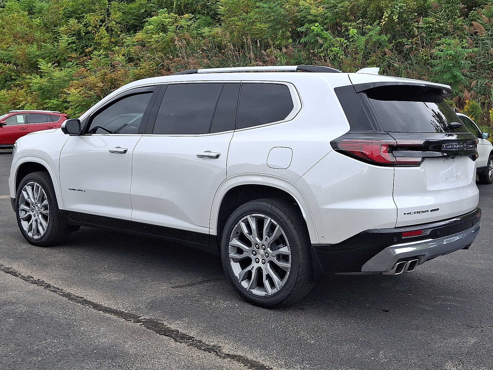 2025 GMC Acadia Denali