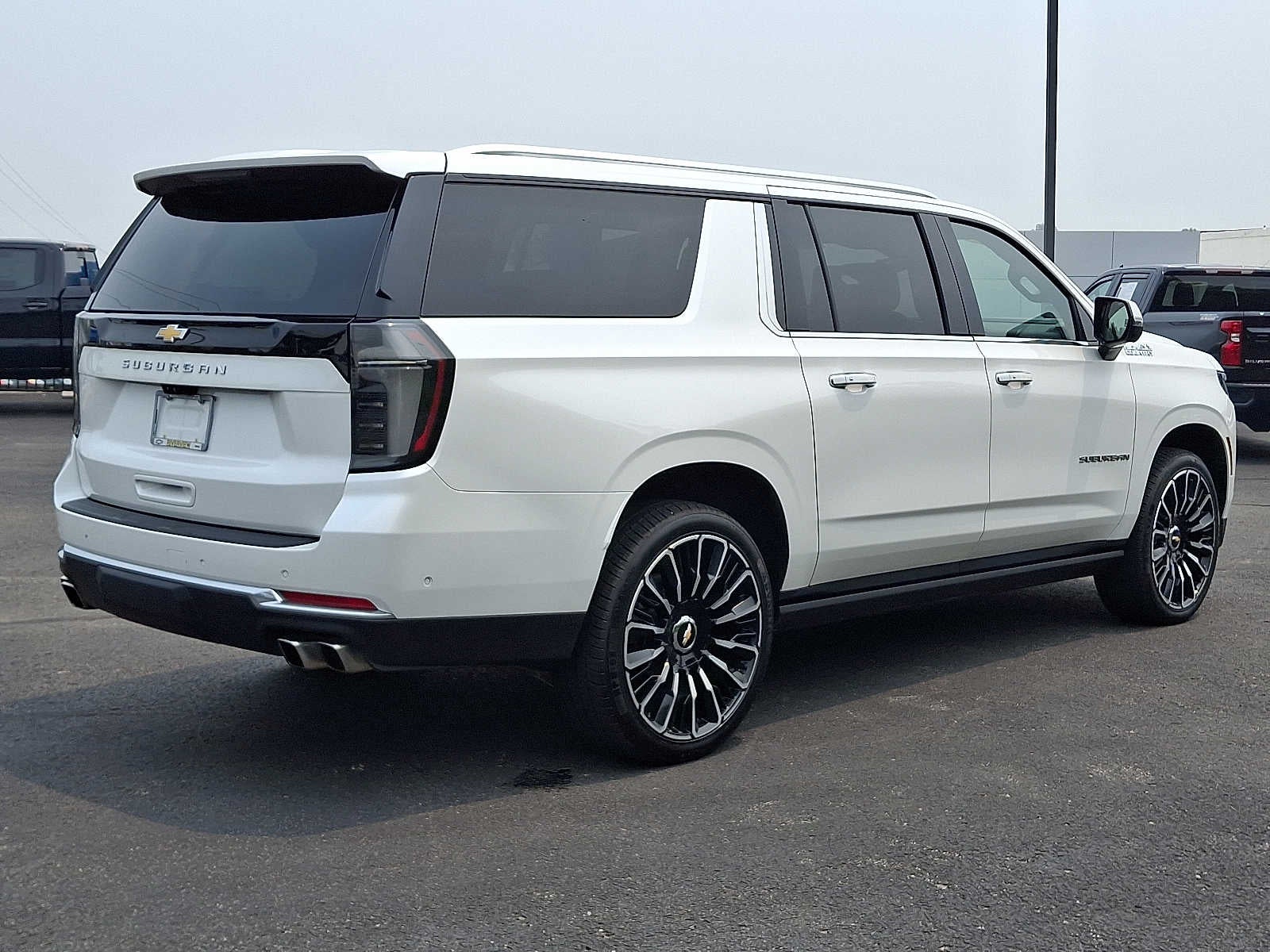2025 Chevrolet Suburban High Country