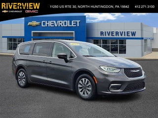 2023 Chrysler Pacifica Hybrid Touring L