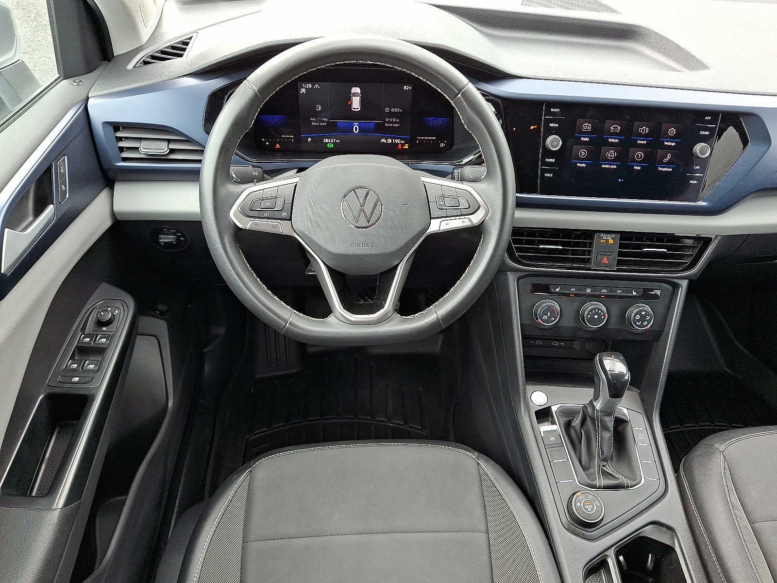 2022 Volkswagen Taos SE