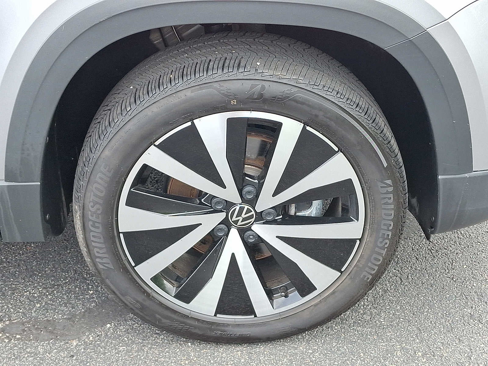 2022 Volkswagen Taos SE
