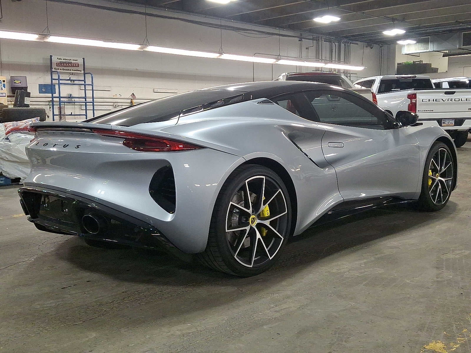2024 Lotus Emira V6 First Edition