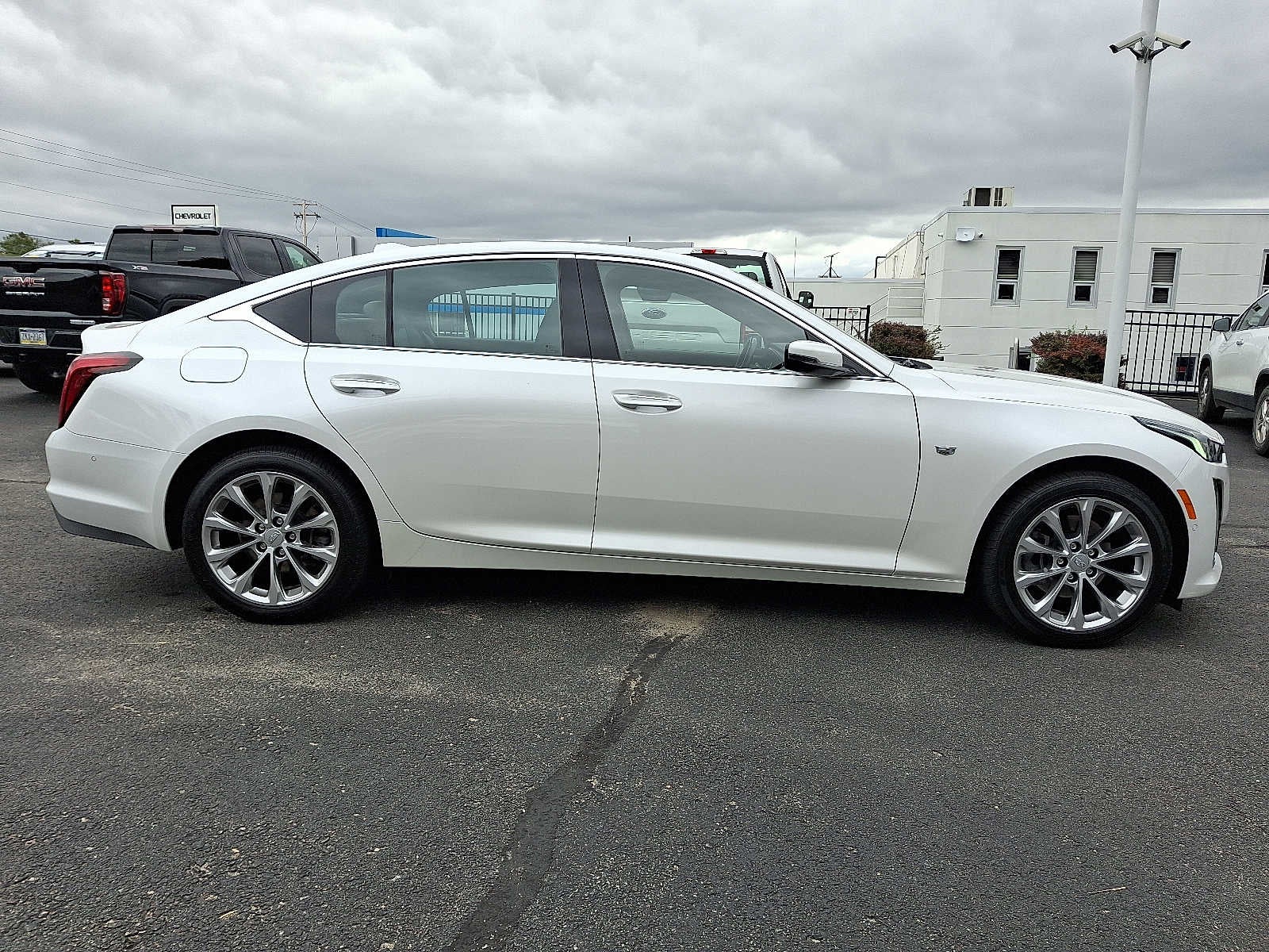 2023 Cadillac CT5 Premium Luxury