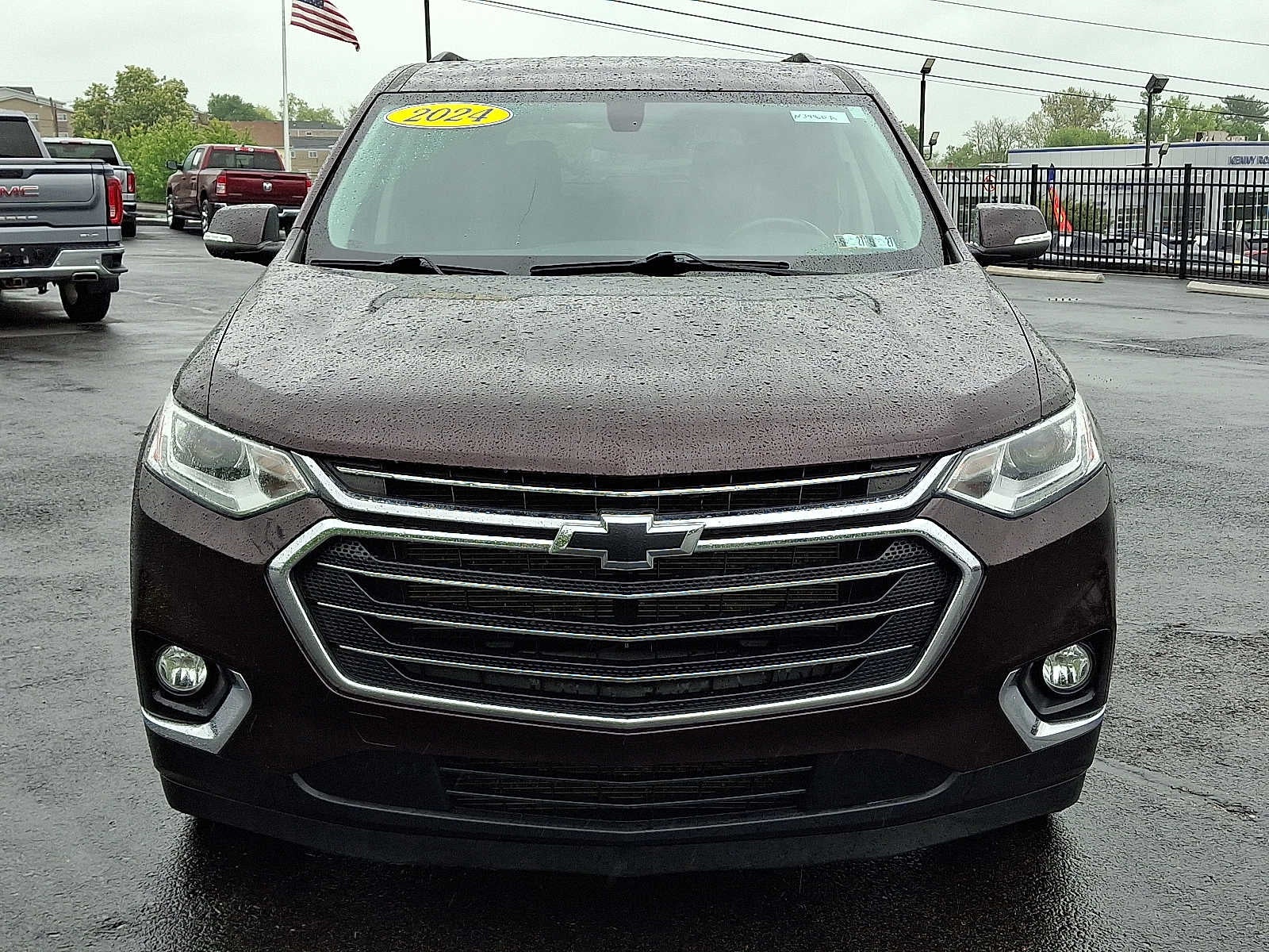 2021 Chevrolet Traverse LT Cloth