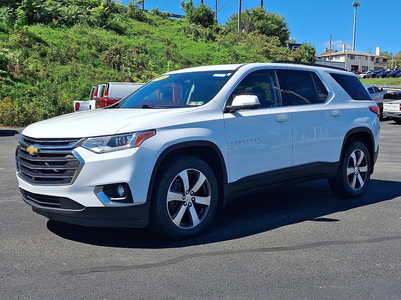 2021 Chevrolet Traverse LT Leather