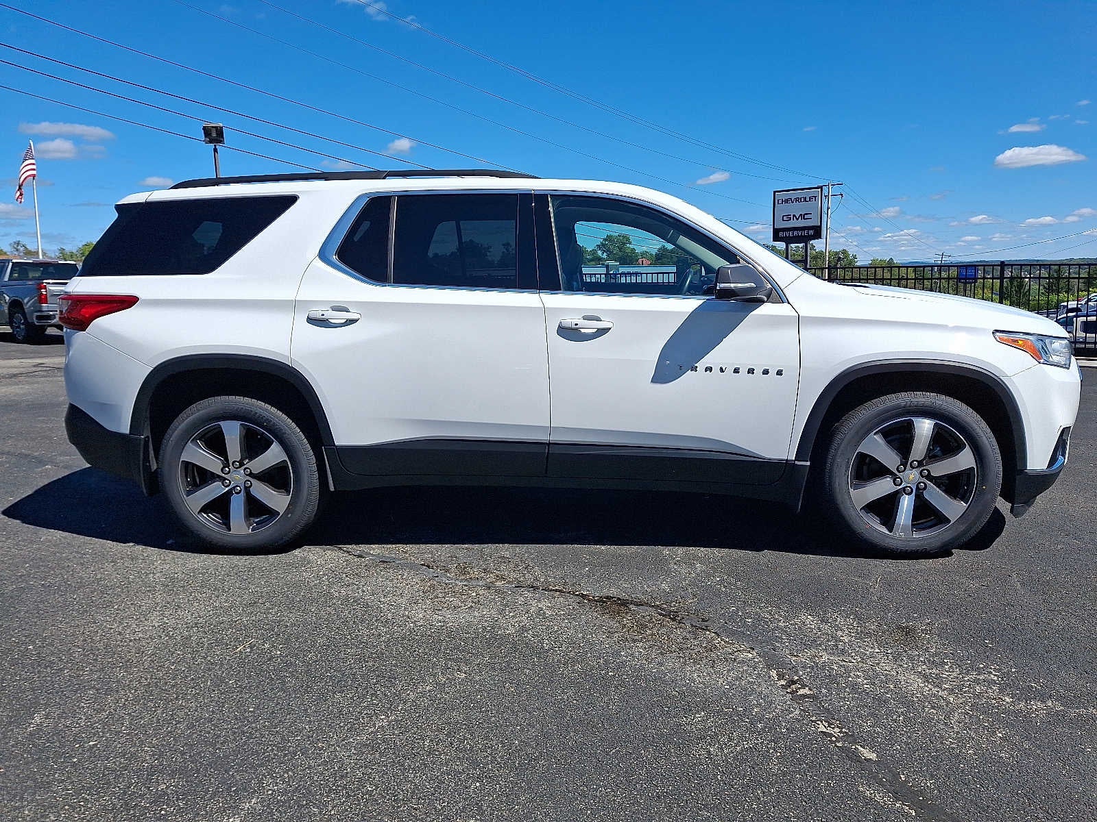 2021 Chevrolet Traverse LT Leather