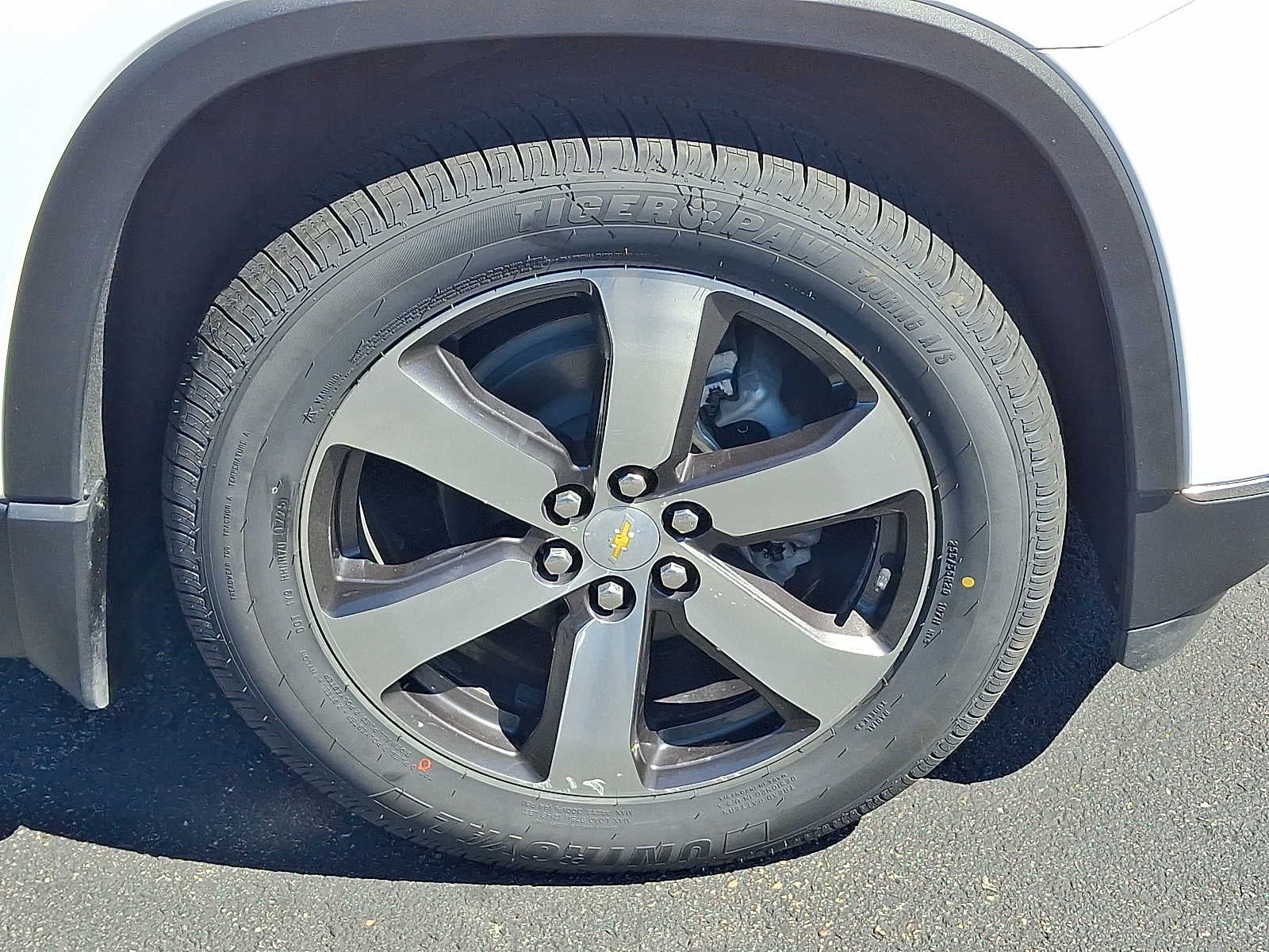 2021 Chevrolet Traverse LT Leather