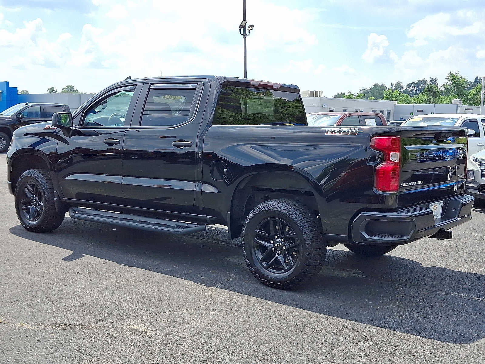 2024 Chevrolet Silverado 1500 Custom Trail Boss