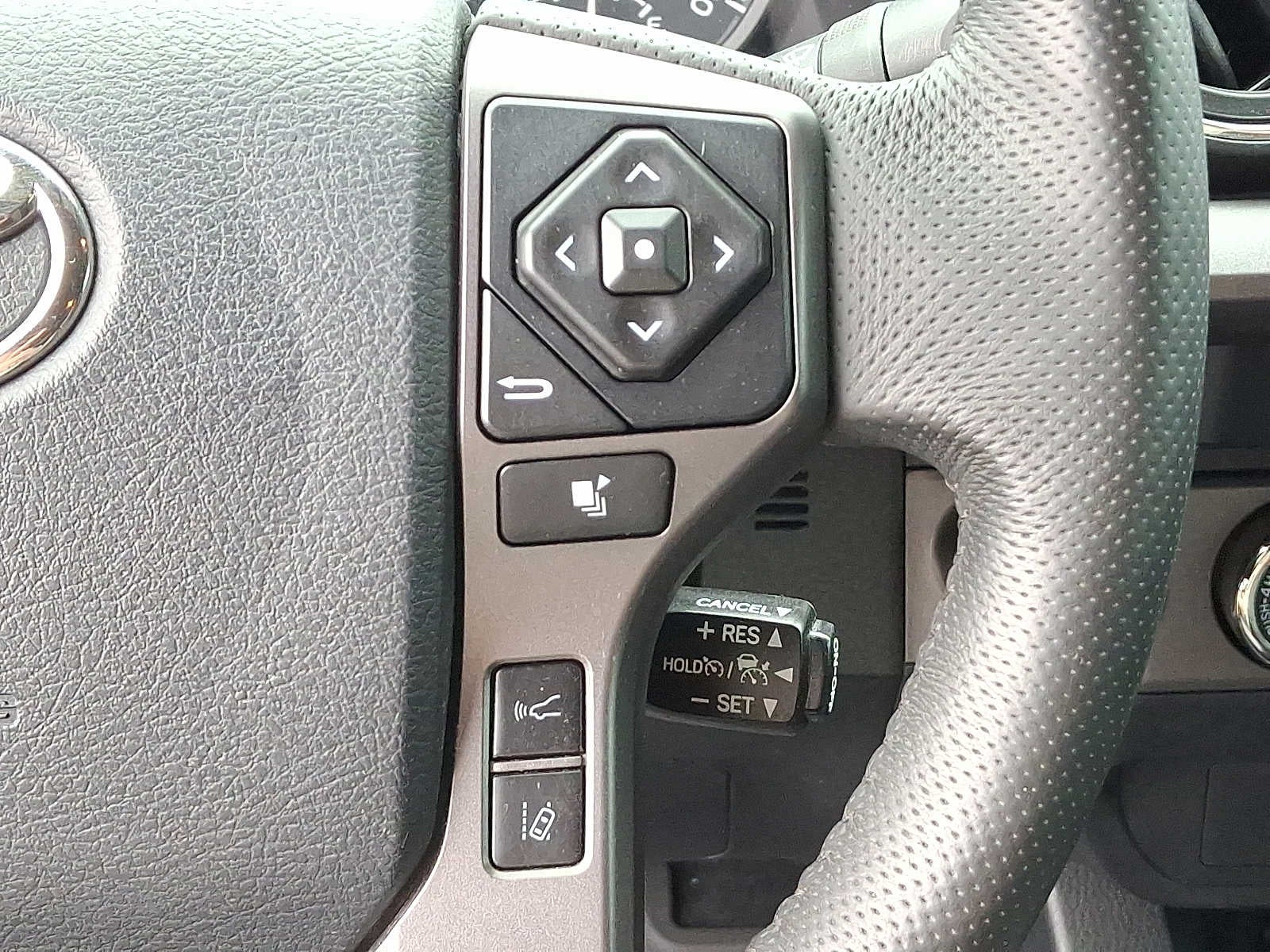 2020 Toyota Tacoma 4WD SR5