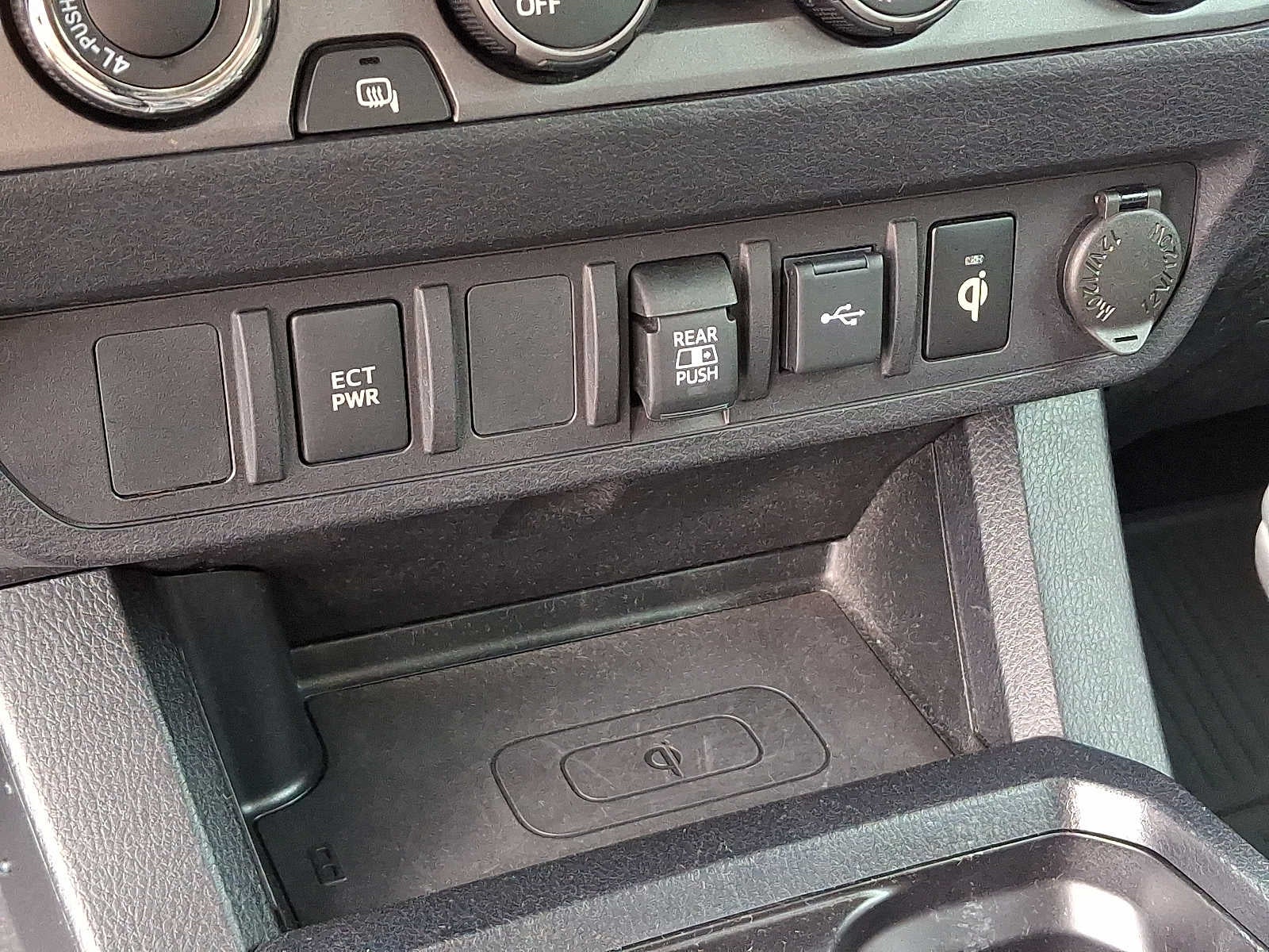 2020 Toyota Tacoma 4WD SR5